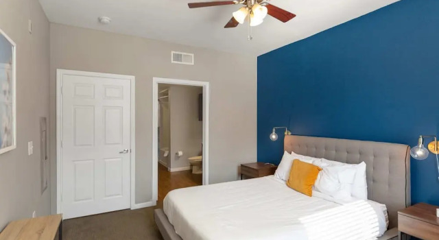 Апартаменты с 2 комнатами Charming 1BD in Trendy West End Neighborhood