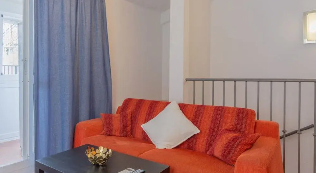 Rent&Dream apt Malaga Ballesteros 3, Забронировать Апартаменты/квартира Малага - центр Малага, рядом с Музей Кармен Тиссен