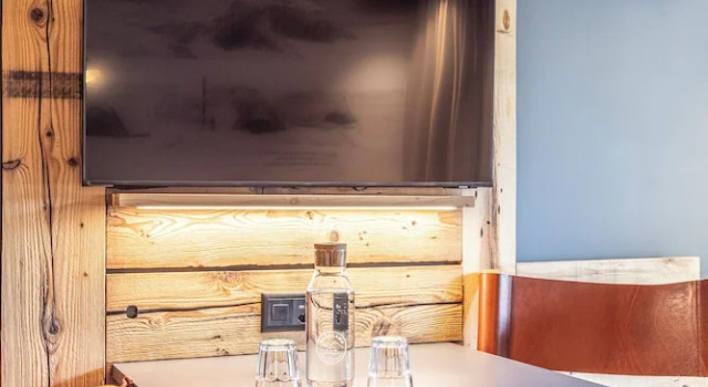 Четырёхместный номер Standard BaseCamp Hotel