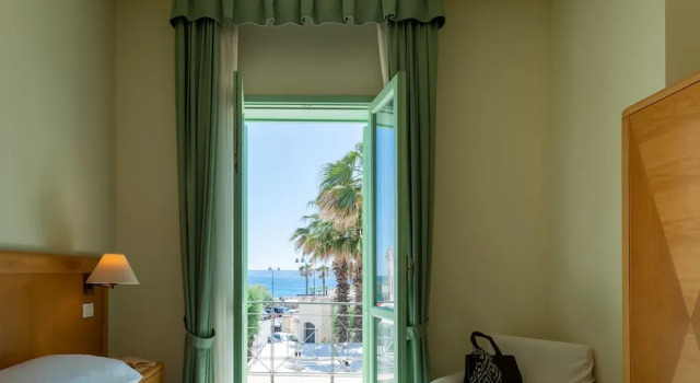 Двухместный номер Superior с балконом и с видом на море Hotel Euromare