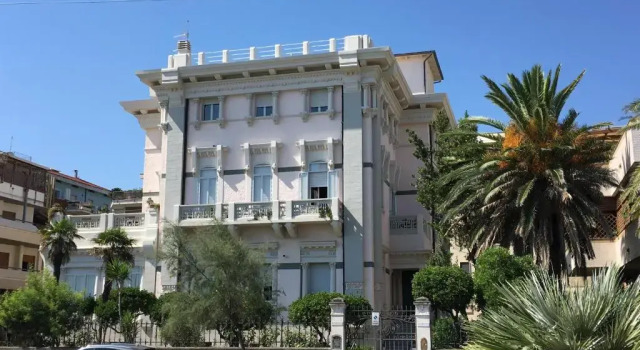 Апартаменты Attico vista mare