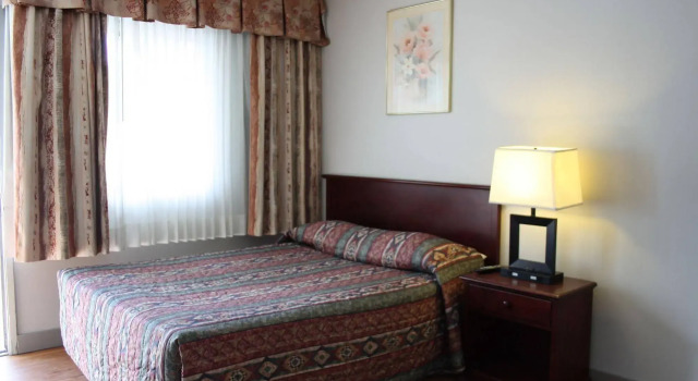 Columbia Motor Inn, Book Hotel Kamloops Thompson Okanagan