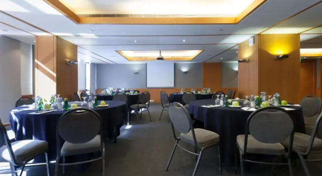 Le Commodore Hotel, Prenota Hotel Hotel 5 stelle a Greater Beirut, 5*