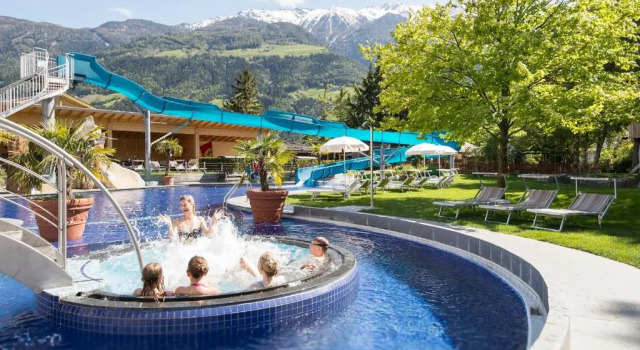 Hotel Prokulus - Family & Wellness, Забронировать Отель Отели в центре Натурно, в центре