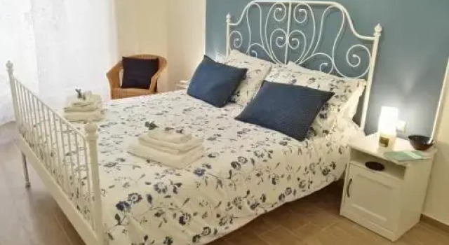 A Casa di Chiara, Забронировать Отель Отели Неаполя с парковкой, рядом с Музей санитарного искусства, Парковка