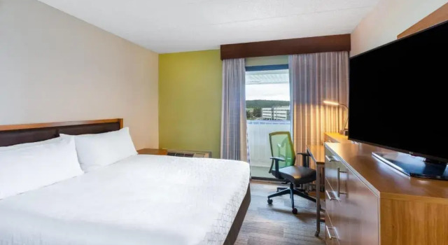 Номер Standard Holiday Inn Express Hotel & Suites Philadelphia - King of Prussia by IHG