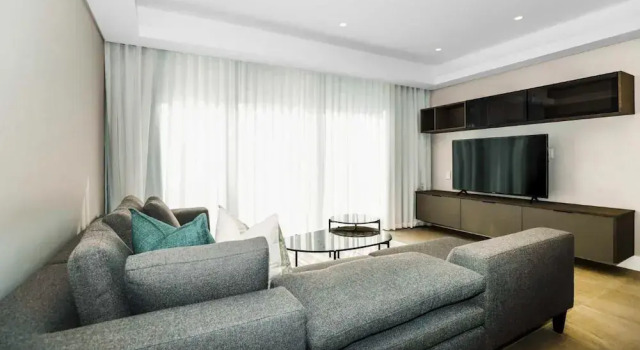 Remarkable 2-bed Apartment in Johannesburg, Boek Appartement Johannesburg Gauteng
