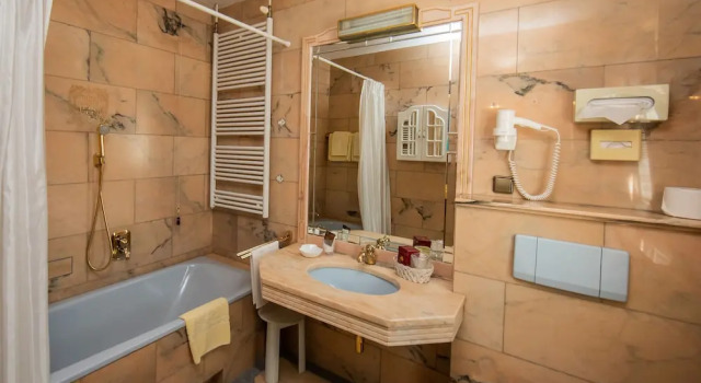 Номер Standard Hotel Palais Porcia