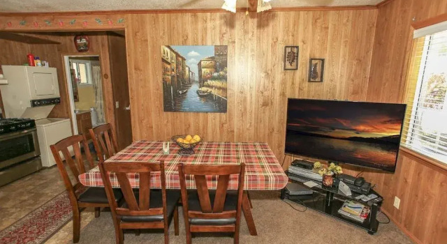 Apples Delight by Big Bear Cool Cabins