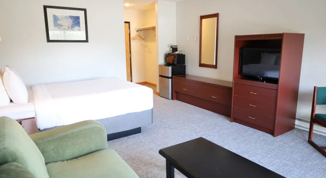Двухместный номер Standard Glacier Mountain Lodge
