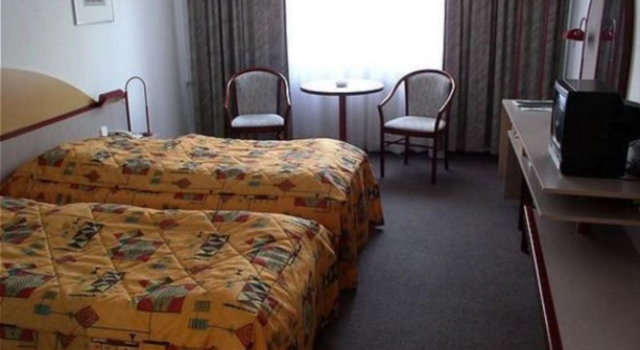 Praha Clubhotel, Rezerwuj Hotel Hotele w Píkovice z basenem, Basen