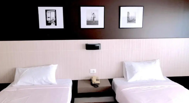 Двухместный номер Superior Srivichai Hotel