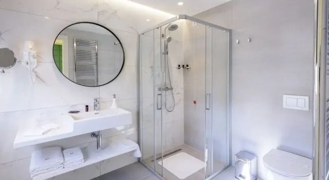 Номер Comfort Hotel Gradska Cetinje
