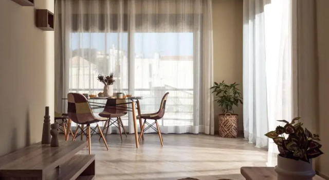 Laura Suites