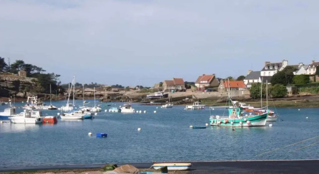 Appartement Perros-Guirec, 2 pièces, 4 personnes - FR-1-542-44, Rezerwuj Apartament Perros-Guirec 