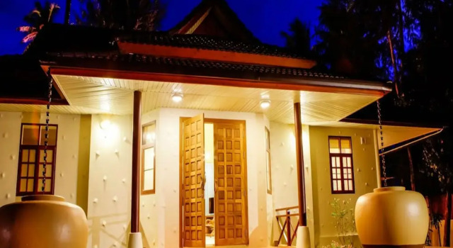 3 Bedroom Beach Front Villa Sea Breeze SDV229C-By Samui Dream Villas, Забронировать Вилла Отели Южного Таиланда с парковкой, Парковка