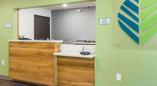Woodspring Suites Lake Jackson, Varaa Hotelli Lake Jackson Houston