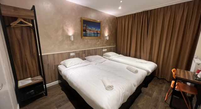 Budget Dam Hotel
