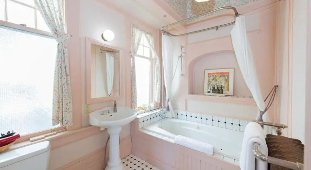 Люкс Deluxe Beaconsfield Bed and Breakfast - Victoria