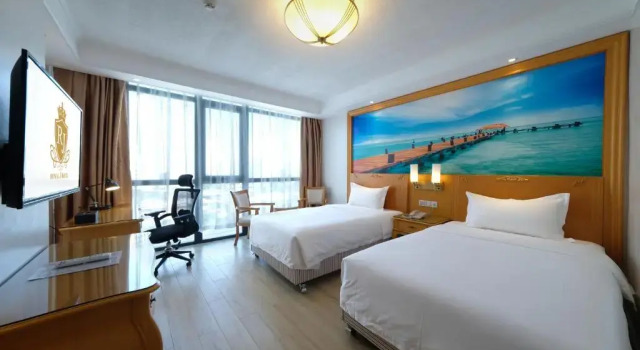 Номер Standard Royal J Hotel
