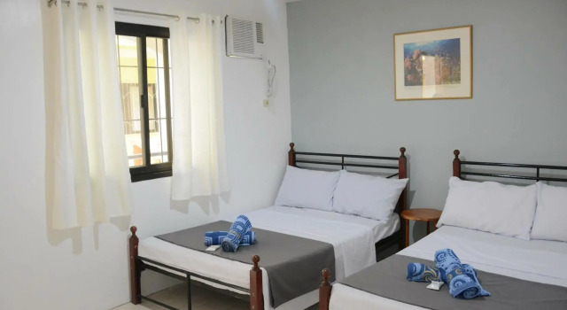 Marion Roos Hotel, Rezerwuj Hotel Tanie hotele w Puerto Galera
