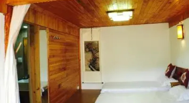 Wheel Lover Guesthouse, Prenota Hotel Lijiang Yunnan