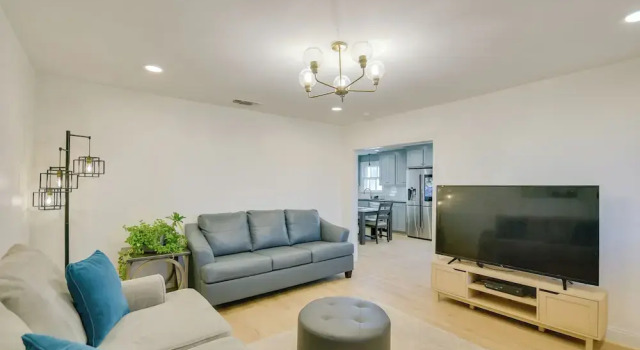 9 Mi to Downtown: Lubbock Home w/ Yard, Prenota Casa vacanze Ville a Lubbock, Villa