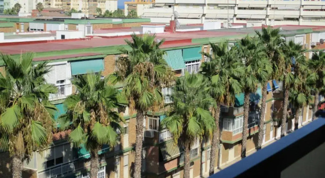 Málaga Capital - Zona Oeste: Parking-Wifi-Piscina, Забронировать Апартаменты/квартира Карретера-де-Кадис Малага, рядом с Парк Оэсте