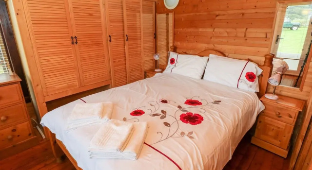 The Lodge, Rezervați Casă de vacanță Rosemarket Glamorgan