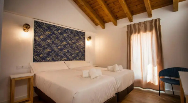 Hotel Alda Triacastela, Prenota Hotel  