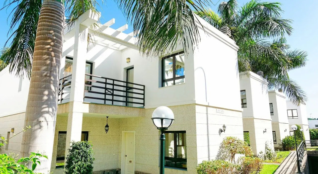 Sunshine Villas, Varaa Hotelli Mogan Gran Canaria