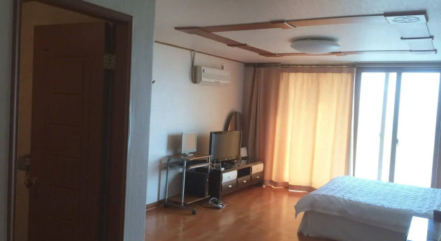 Greenside Pension, Забронировать Отель Отели Согвипхо с парковкой, рядом с Отель и казино Shilla, Парковка