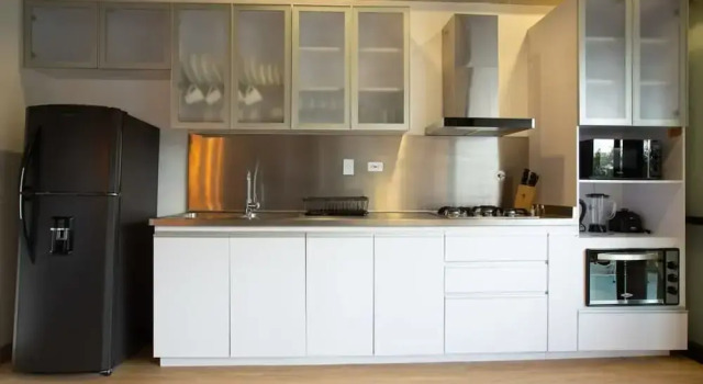 w Stunning 3BR With AC in Laureles