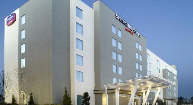 Люкс SpringHill Suites by Marriott Atlanta Airport Gateway