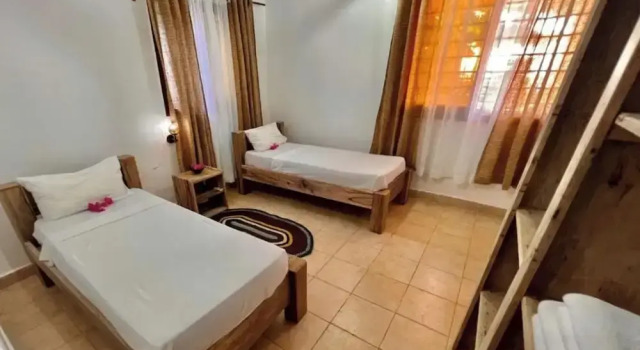 Четырёхместный номер Deluxe с видом на море Stone Resort