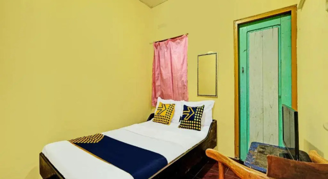 Habitación Económica SPOT ON 92414 Hotel Pereng Sari