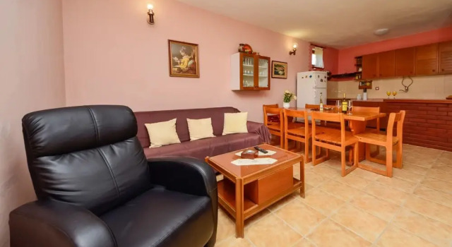 Lolita Ra i e in Ra i e, Prenota Hotel Pupnat 