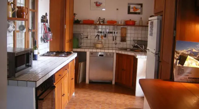 La Redondie, Book Hotel Crespin Aveyron