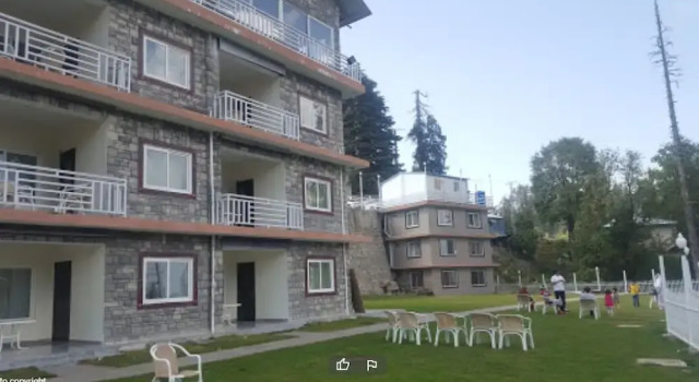 Mahgul Restaurant And Resort, Rezerwuj Ośrodek wypoczynkowy Hotele w Punjab Region z parkingiem, Parking