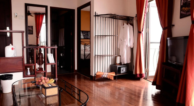 Люкс с балконом Nam Bo Boutique Hotel