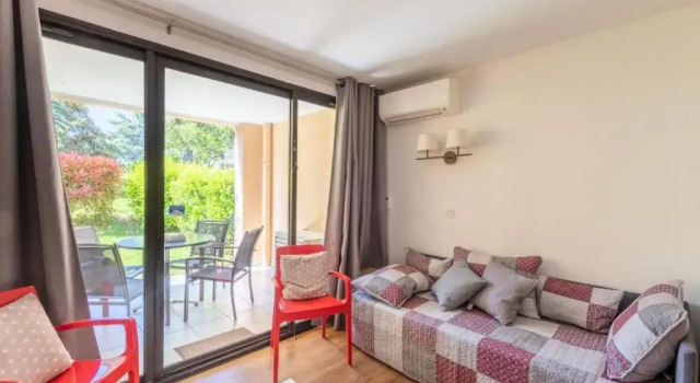 Résidence Cannes Villa Francia - maeva Home - Appartement 2 Pièces 4 Personnes - Sélection 30, Забронировать Апартаменты/квартира Отели Приморских Альпы с бассейном, Бассейн
