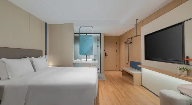 Двухместный номер Standard Holiday Inn Express Kunming Railway Station by IHG