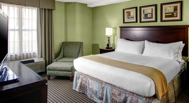 Люкс Holiday Inn Express Hotel & Suites Atlanta Buckhead by IHG