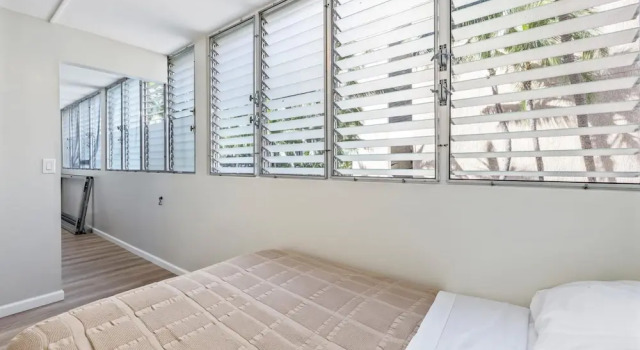Апартаменты Stylish 2 Bedroom in the Heart of Waikiki