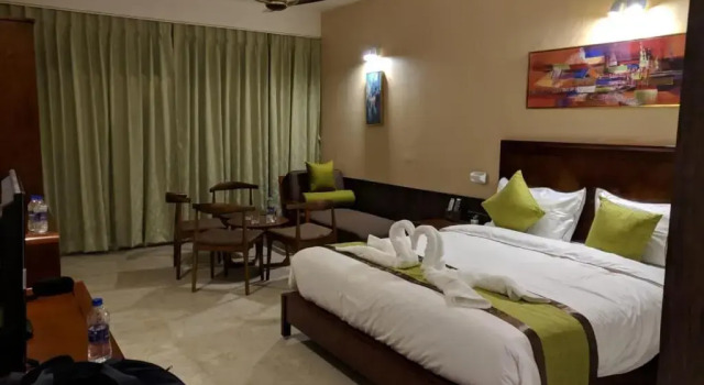 Hotel Sonar Bangla Taki, Prenota Hotel Hāsnābād West Bengal