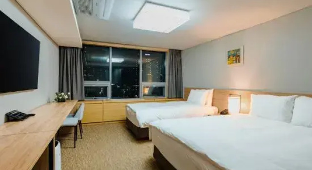 Семейный номер Deluxe Hotel Interciti