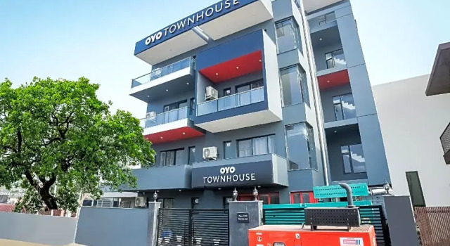 FabHotel Comfort Residency I - Nr Artemis Hospital Gurgaon, Забронировать Отель Отели Гургаон 4 звезды, рядом с Unitech Cyber City, 4*
