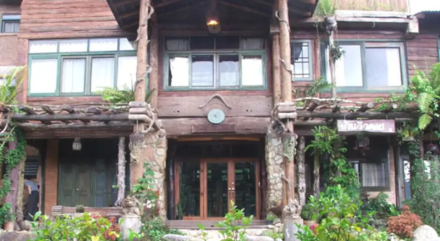 Tharnthong Lodges