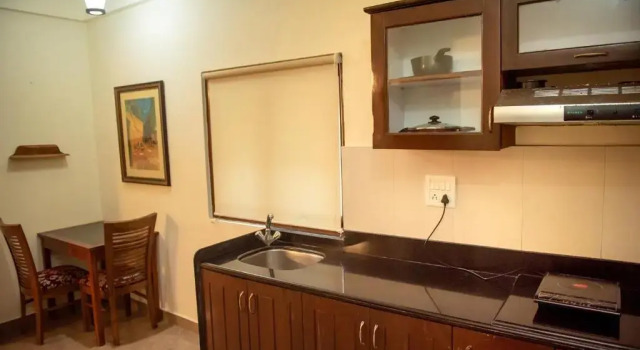 Полулюкс Hotel Maitri Sweet Living