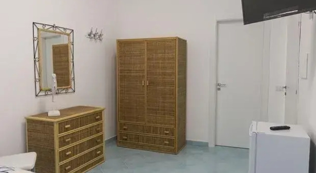 Casa di Nonno Gerlando, Забронировать Отель «постель и завтрак» Лампедуза Италия, рядом с Lampedusa Port